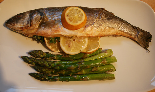Sea Bass with Lemon and Asparagus