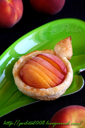 Персики Из Теста Фото