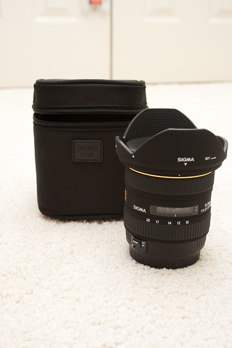 Sigma 10-20mm F4-5.6 EX DC Lens and Case