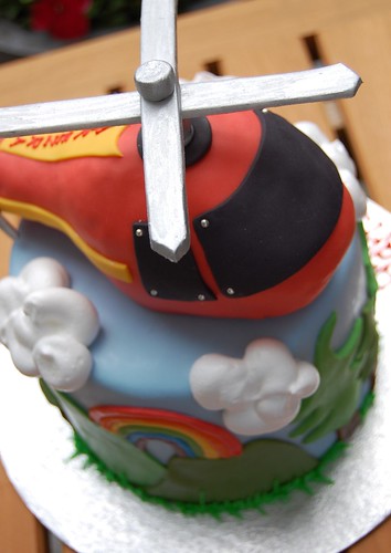 Ezra's Helicopter Cake - closer