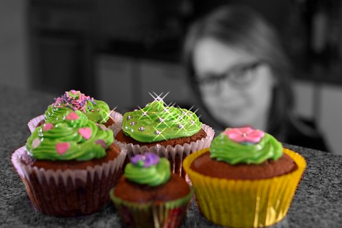 pictures of cupcakes to color. Amalie´s cupcakes ck color,