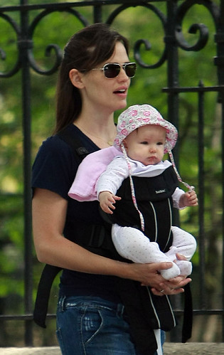 Jennifer Garners Seraphina wears Magnolia Baby