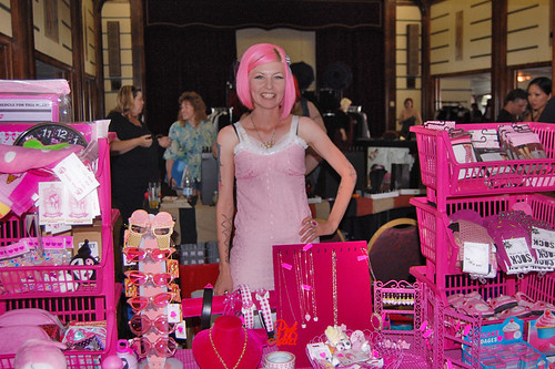 Pink Addict Model Contest winner Jacquelynn Loveless!