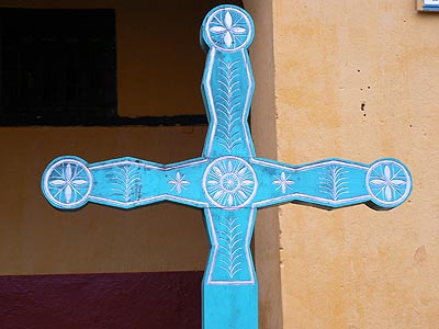 croix bleue ex couvent santo domingo.jpg