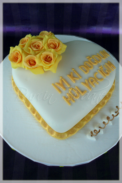 Yellow Rose Cake
