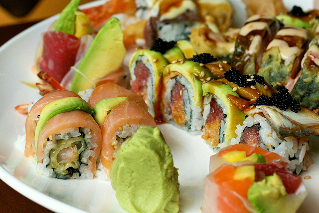Monkey Roll (left) and Dragon Roll (right)
