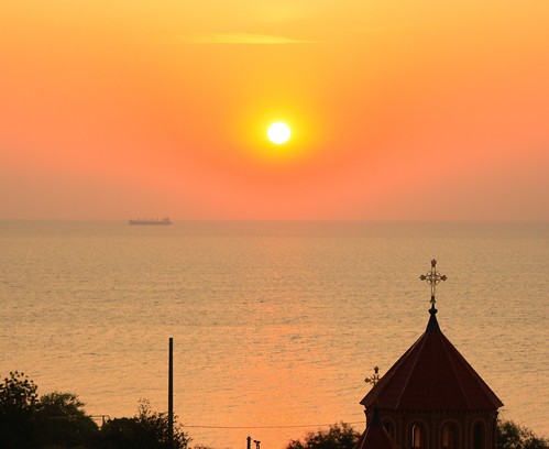 Sunrise in Odessa ©  dmytrok