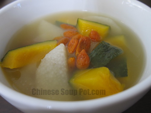 [photo-chinese-yam-wolfberry-pumpkin-pork-soup]