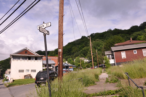 The corner of Main and Union streets in Hinton, West Virginia.