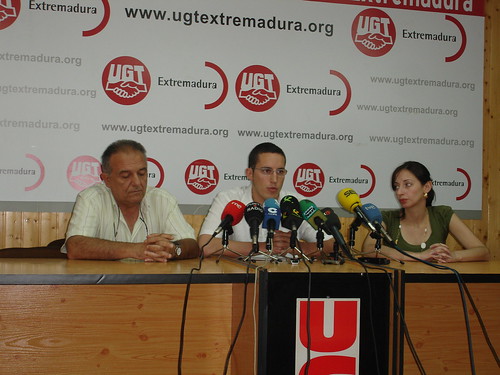 Rafael Cañete, Secretario de Acción Sindical, Andrés Licerán, Secretario de Organización y Lourdes Ortiz, Delegada Sindical