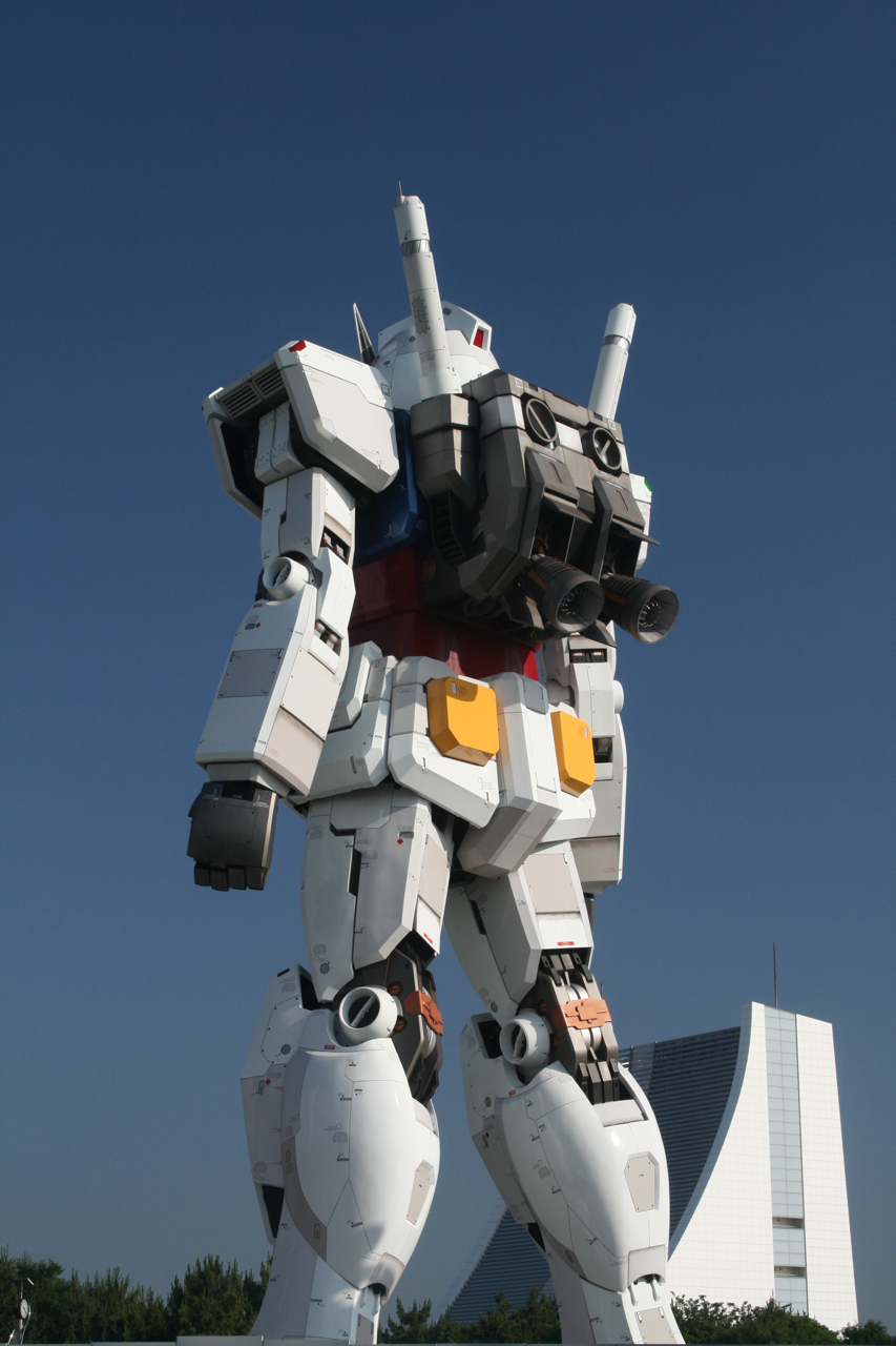 Monumento Gundam tamaño real Tokio