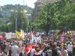 Demo: Schlossplatz voll