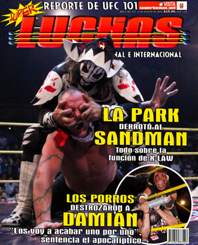 Súper Luchas 327 (17 agosto 2009) - Portada: Sandman vs LA Park