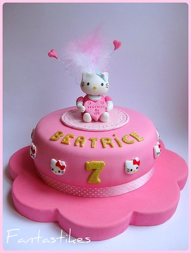 Hello Kitty Cake Designs. Torta Hello Kitty / Hello