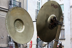 (très) grosses cymbales // (very) big cymbals