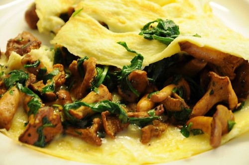 chanterelle-omelet