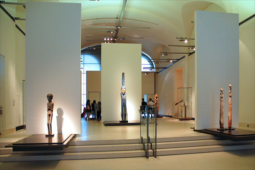 Le musée du Quai Branly au palais du Louvre / Pavillon des Sessions
