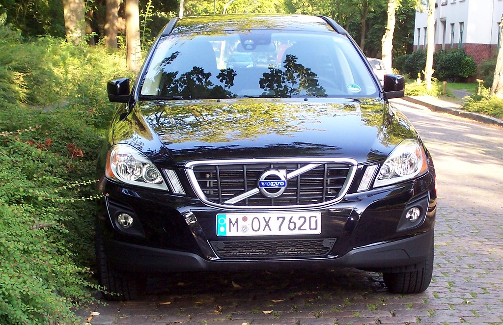 My Personal Car Reviews: Volvo XC60 D5