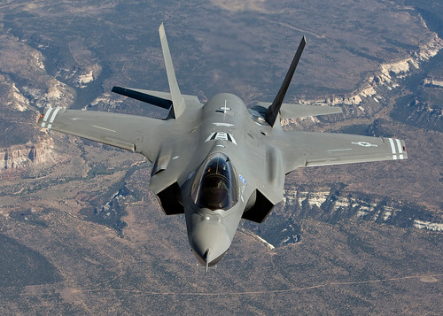  フリー画像| 航空機/飛行機| 軍用機| 戦闘機| F-35 ライトニング II| F-35 Lightning II|      フリー素材| 