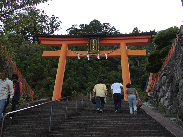 FߒqЁ@Kumano Nachi Shinto shrine