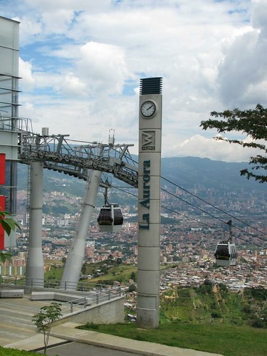 cable car/metro station