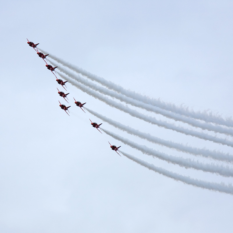 red arrows at Duxfrod