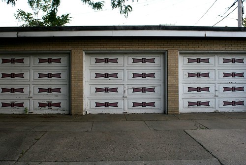 Midcentury garage door