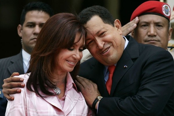 Hugo Chávez boina roja militar
