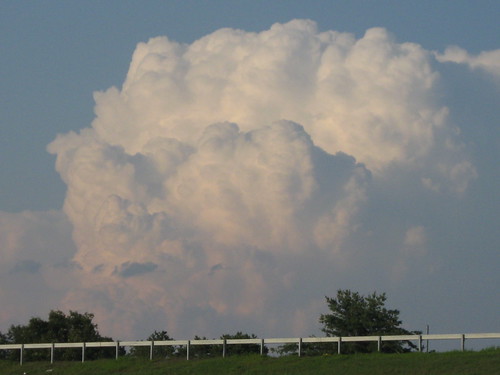 thunderstorm cloud