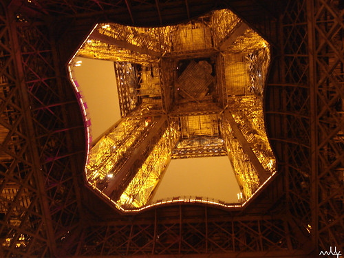 The Eiffel Tower
Bottom
