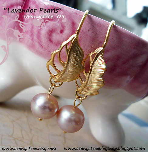 Lavender pearls earrings