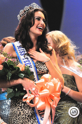 Siera Bearchell, the 2009 Miss Teen Canada- World