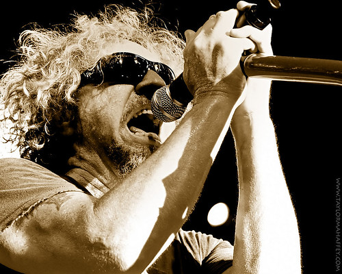 Sammy Hagar jamming with his new band Chickenfoot!