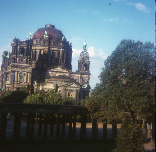 memoriarobada019-BERLIN-1966