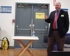 Mike McGinn speaks at Beacon Hill town hall meeting, September 19. Photo by melissajonas.