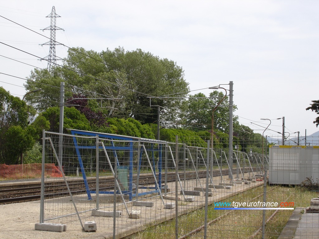Début des travaux d'aménagement des quais de la gare de La Penne