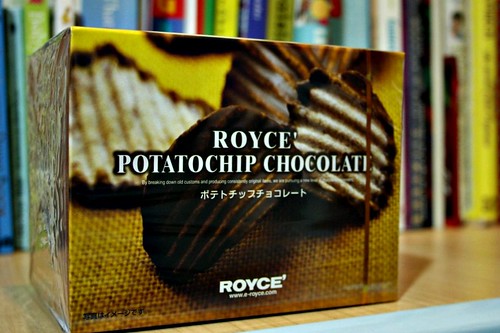 royce' potatochip chocolate