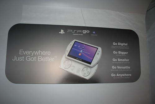 Silver PSP Go