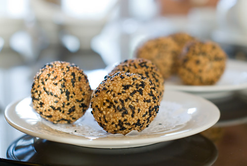Deep Fried Golden Sesame Rice Balls