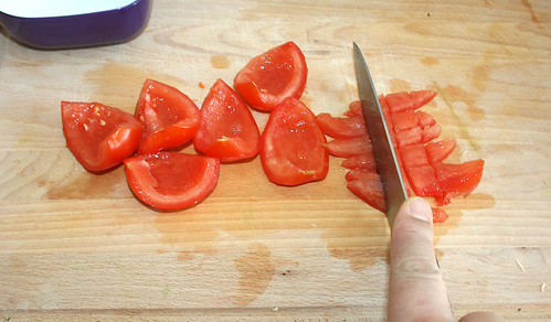 16 - Tomaten schneiden