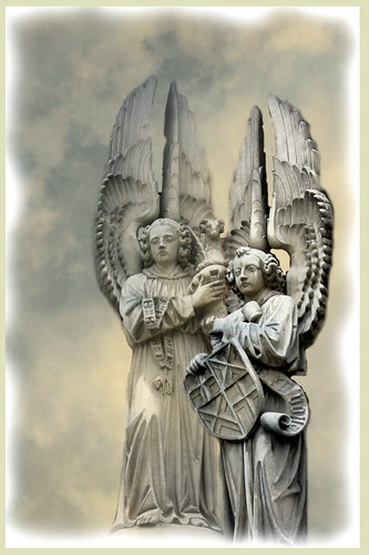 Bruges- angels collage