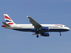 British Airways A320-200 G-EUUR BCN 29/05/2004