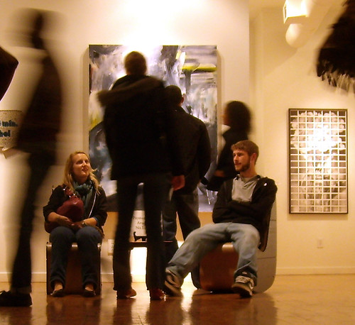 PB131632-2009-11-13-Krause-Gallery-Sitting-Blurring-Detail