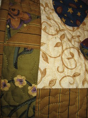 closer look at leaves that I quilted