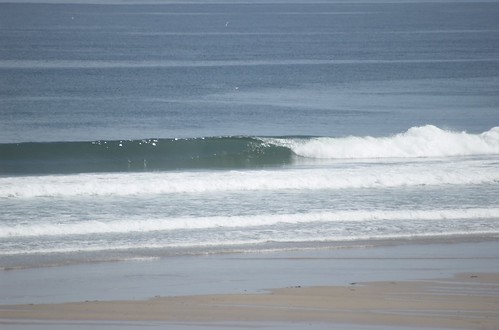 Clean swell on monday