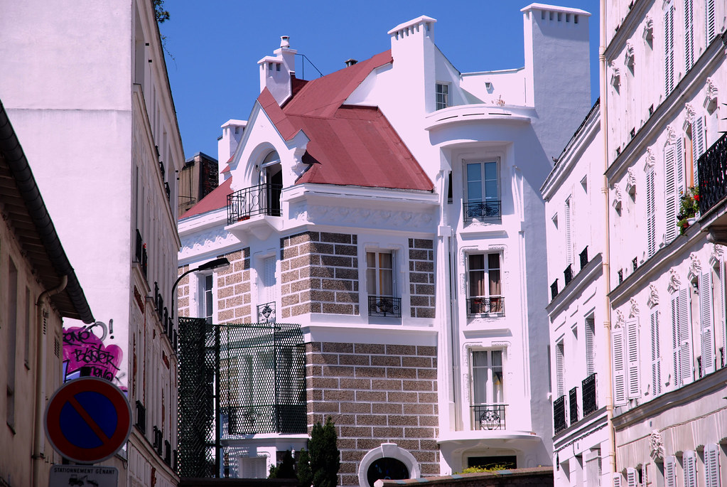 Paris Mansion