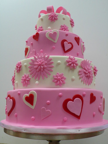 Pink And White Wedding Cake Pictures. pink and white flowers hearts