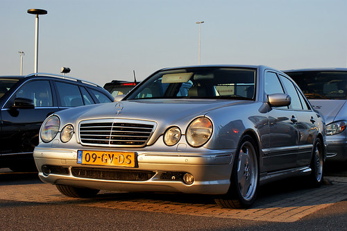 Mercedes benz E55 Amg W210