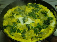 spinach potato omelette