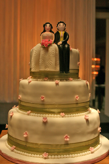 A real wedding cake, no fake layers!